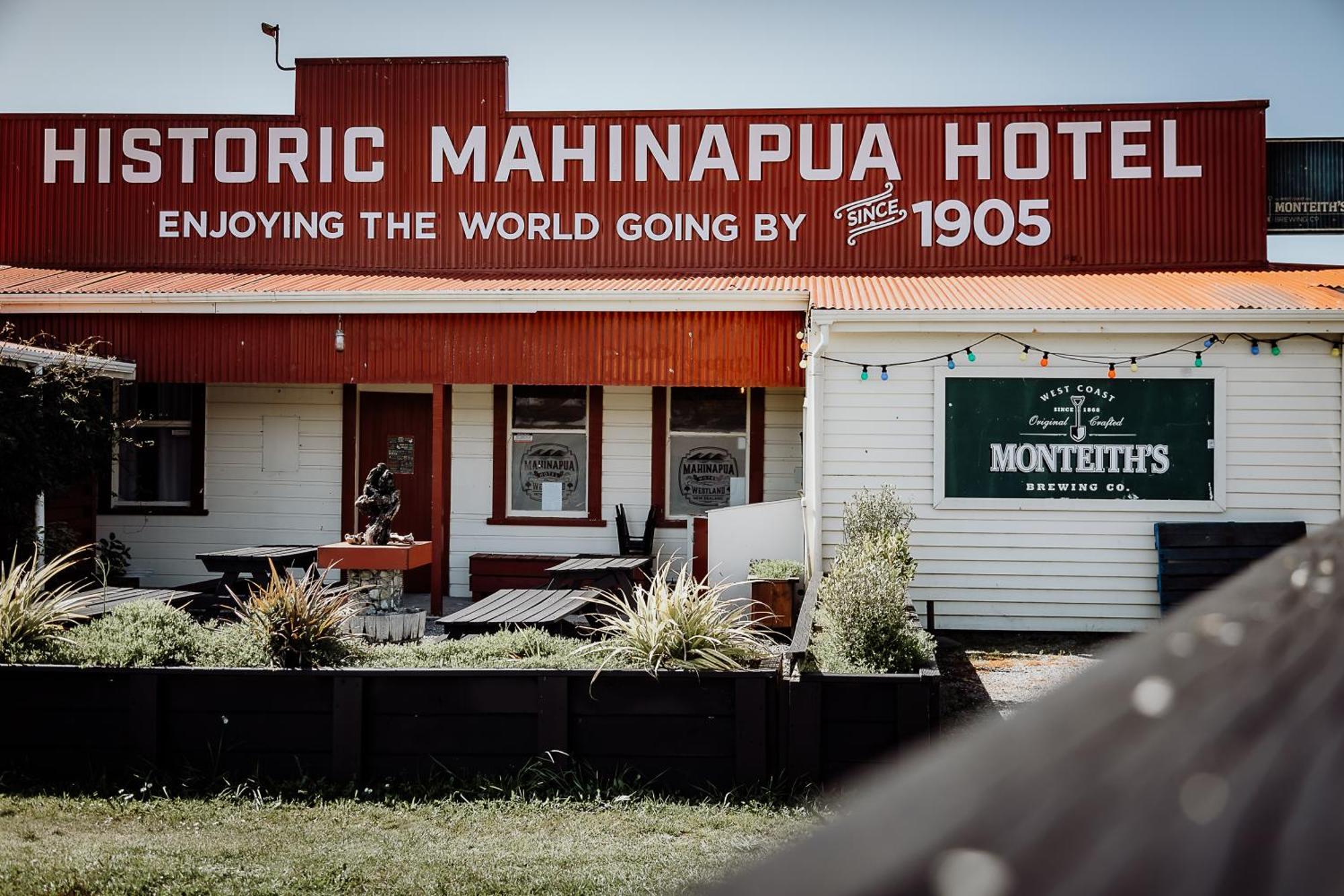 Lake Mahinapua Hotel Ruatapu 외부 사진