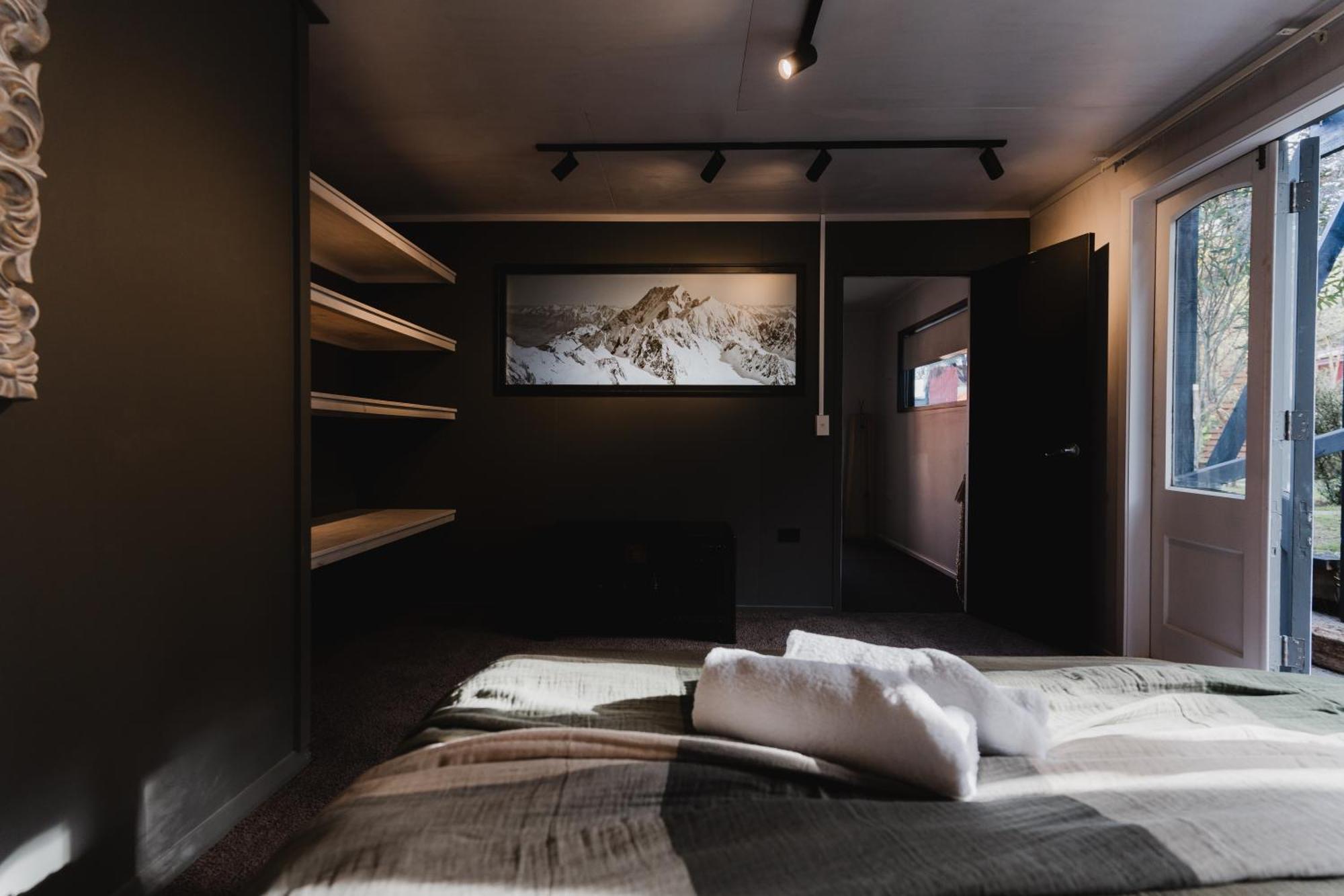 Lake Mahinapua Hotel Ruatapu 외부 사진